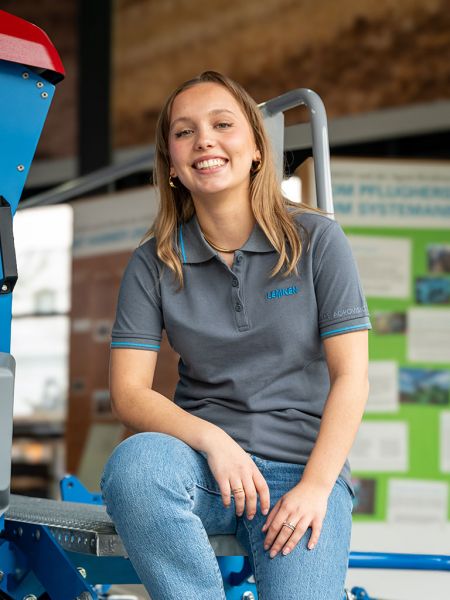 Polo in Grau von LEMKEN für Damen Modelansicht 